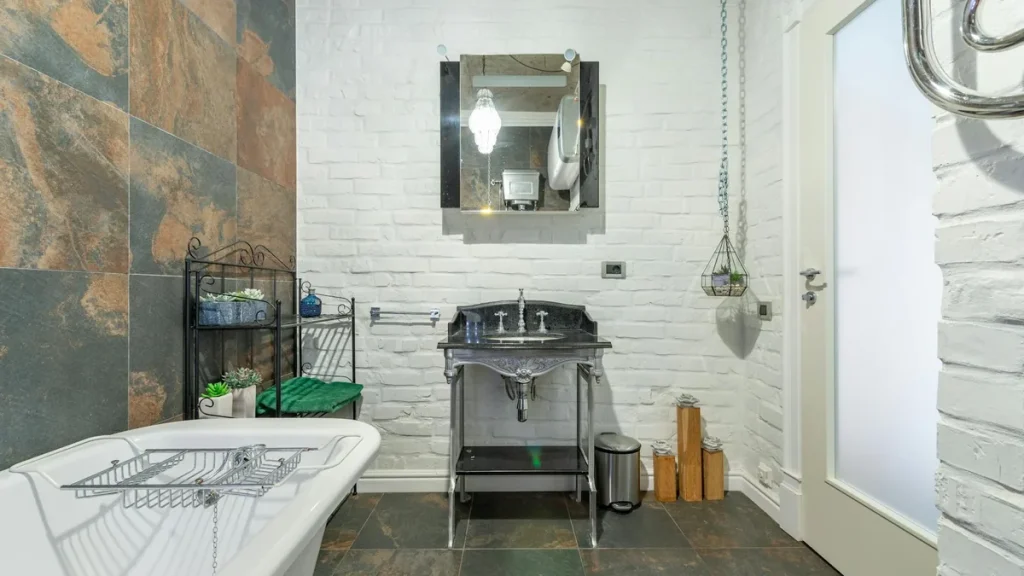 Storage That Actually Works: A Simple Plan for Hanging and Stackable Storage